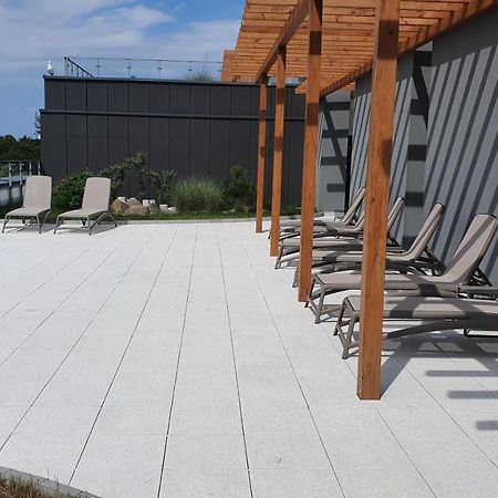 Apartament Baltyk Nadmorskie Tarasy Z Parkingiem Kołobrzeg Kültér fotó